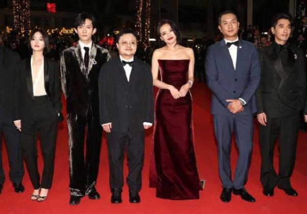 富腾优配 《狂野时代》主竞赛单元唯一华语片 戛纳首映获热烈反响